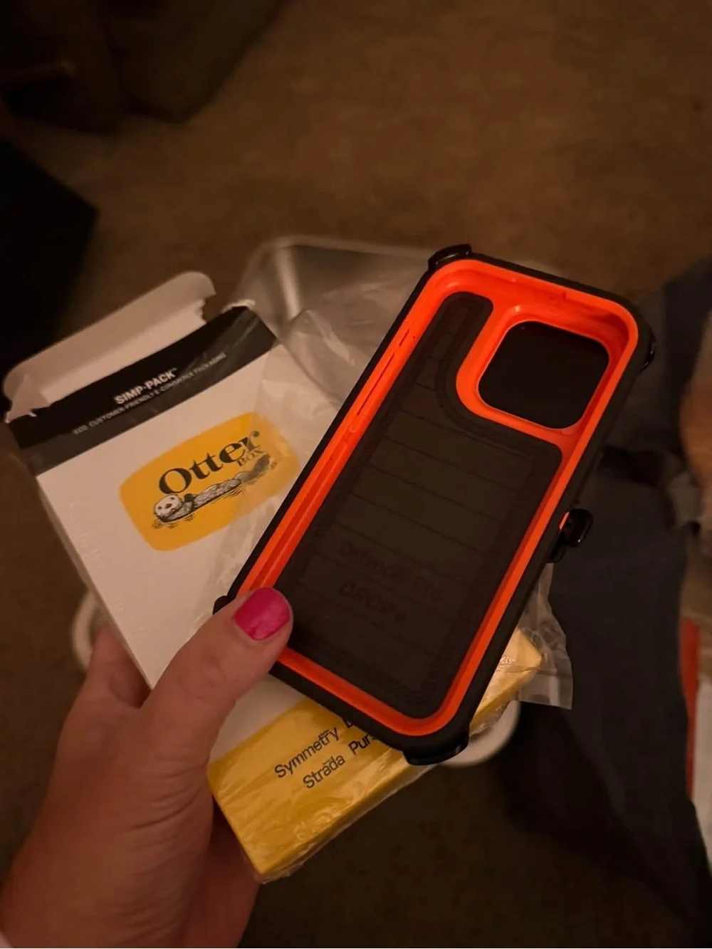 OtterBox Defender Series Case for iPhone 15 Pro - Realtree Blaze Edge Camo/Black